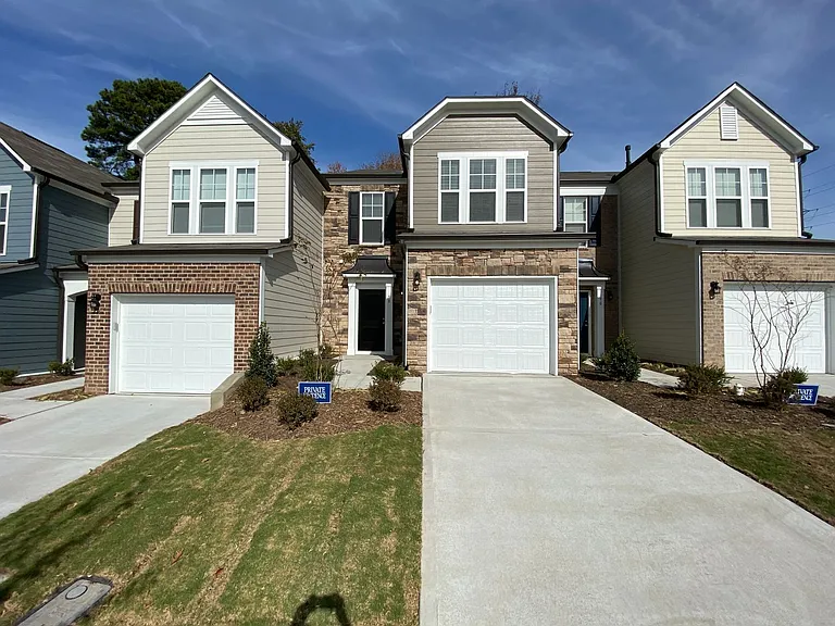 88 Whitesell Way — Photo 1