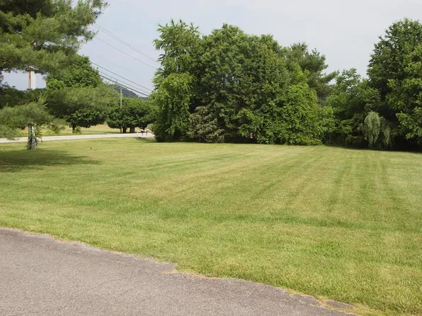 0 Fantasy Ct, Bristol, VA 24202