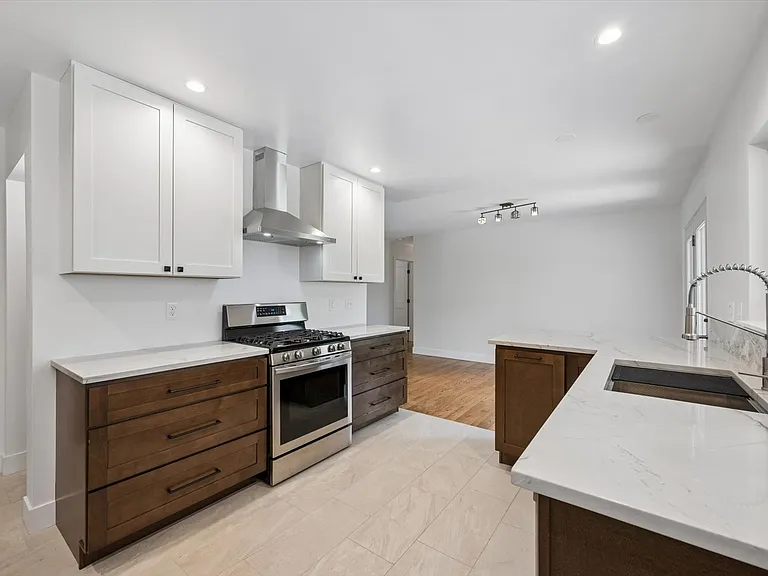 gas range and oven