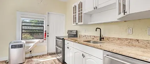 364 Puritan Rd — Photo 29