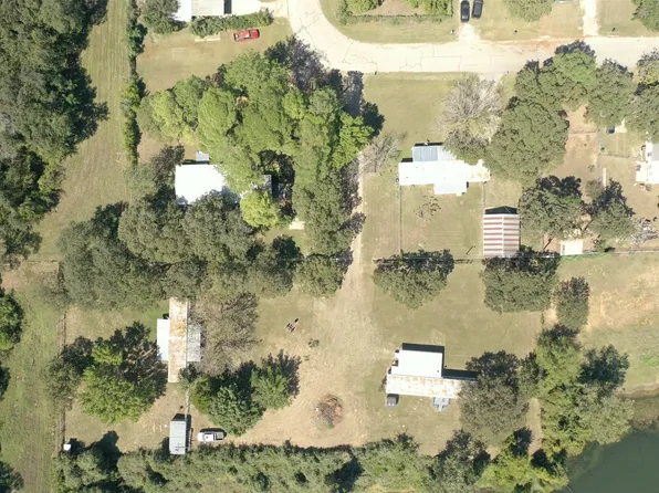 6000 Tranquility Dr, Fort Worth, TX 76140