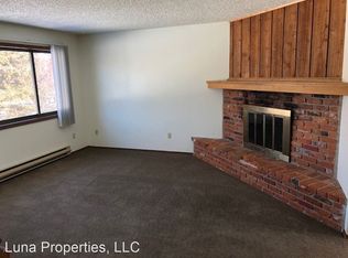 302 Hoffman Dr, Bozeman, MT 59715