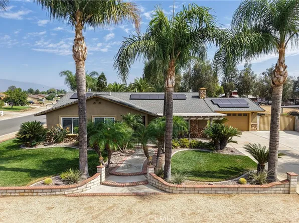 11101 Gemini Ct, Jurupa Valley, CA 91752