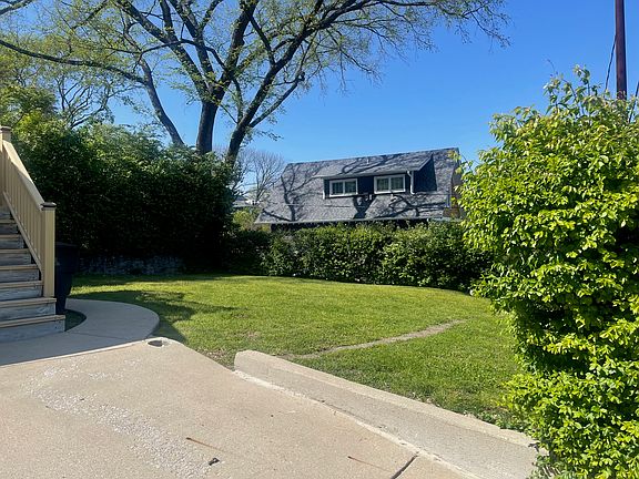 4th image of 1718 Linden Ave