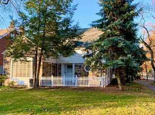 17733 Lomond Blvd, Shaker Heights, OH 44122
