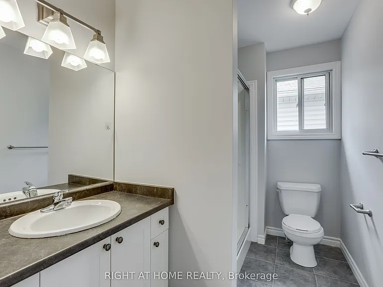2206 Coronation Dr — Photo 25