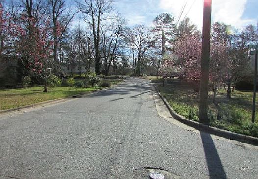 5th image of 724 Hale Ave