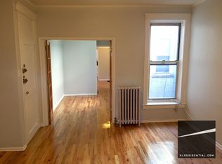 3410 42nd St APT 3R, Long Island City, NY 11101