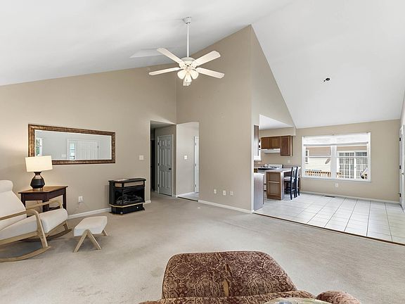 5th image of 9 Osprey Dr N