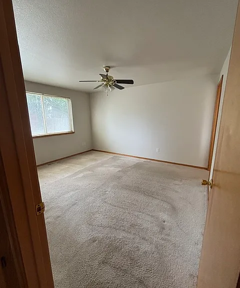 217 E Belair Dr — Photo 13
