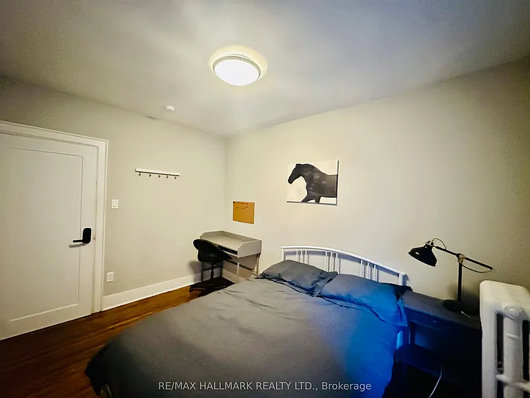 597 Saint Clair Ave W #3 — Photo 8