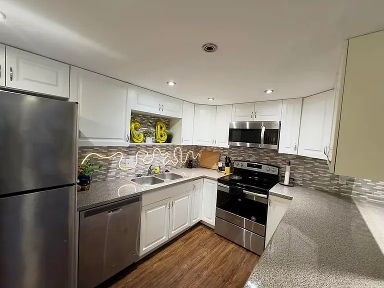 108 Lacosta Ln #611 — Photo 1