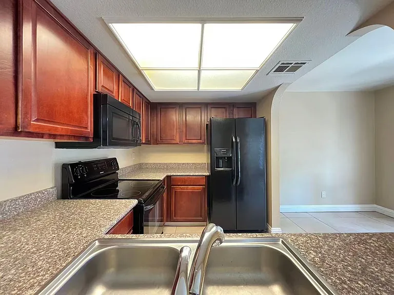 2112 Sunfish Dr #A — Photo 15