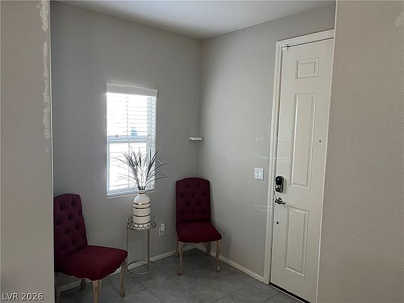 2nd image of 1217 Arc Dome Ave