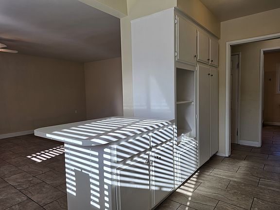 5th image of 273 Alpine St #E