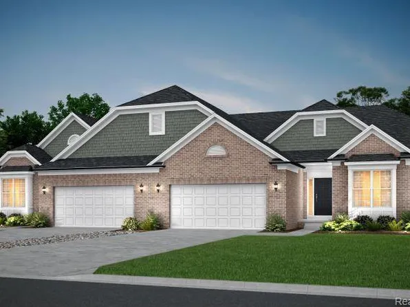 16216 Conifer Ln, Clinton Township, MI 48038