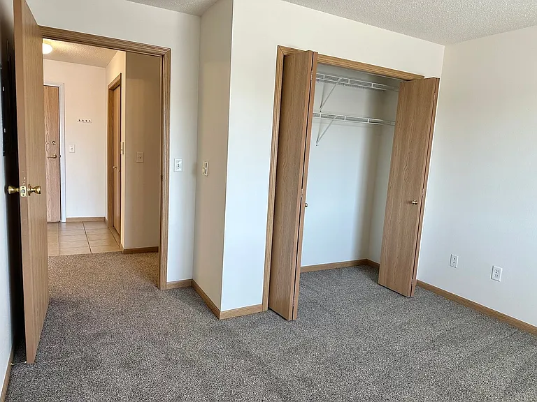 Pointe West II — Photo 20