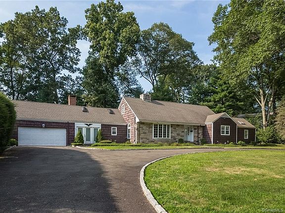 2nd image of 86 Idlewood Dr