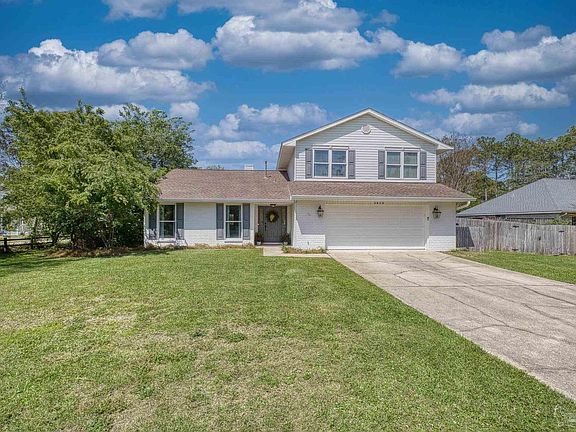 2nd image of 2828 Clear Lake Pl
