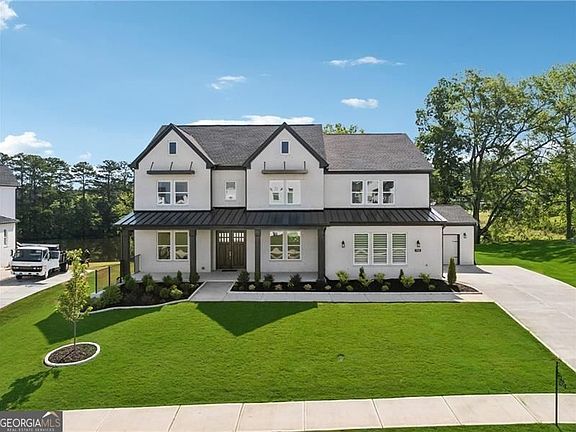 4th image of 7420 Wild Violet Dr