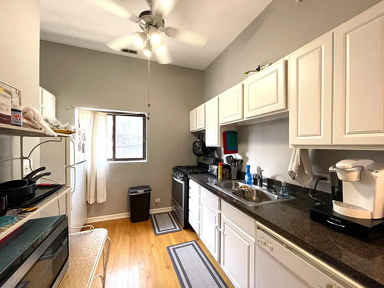 744 N Wolcott Ave #2F — Photo 19