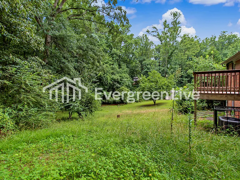 421 Westwood Ave — Photo 6