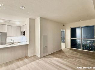 15 Watergarden Dr #1904, Mississauga, ON