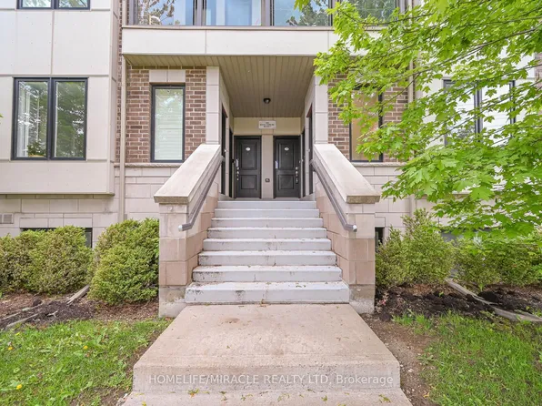 256 Royal York Rd #114, Toronto, ON M8V 1Y8