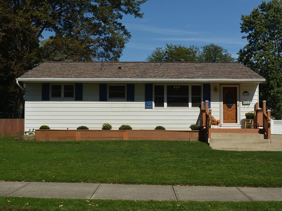 1st image of 276 Mary Ave
