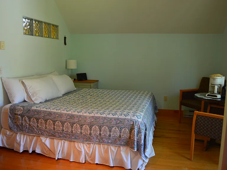 727 Washington St — Photo 23