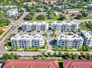 6001 NW 182nd Ln #301, Hialeah, FL 33015
