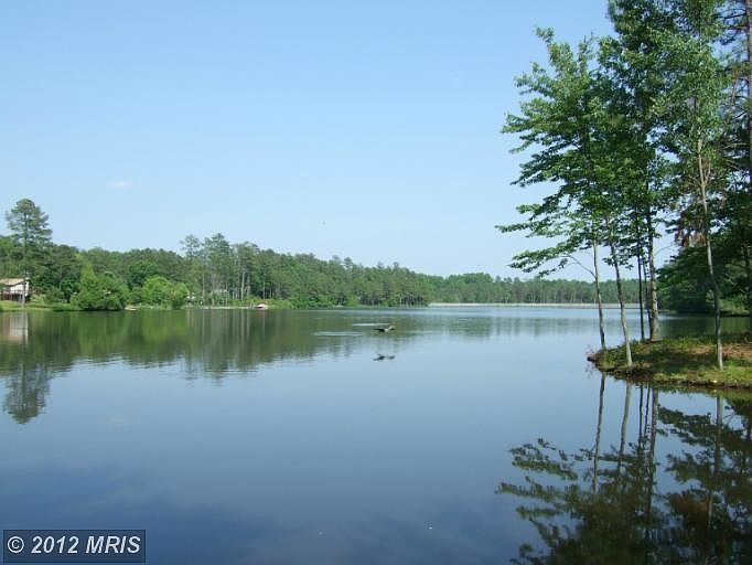 2nd image of 403 Cornwall Dr