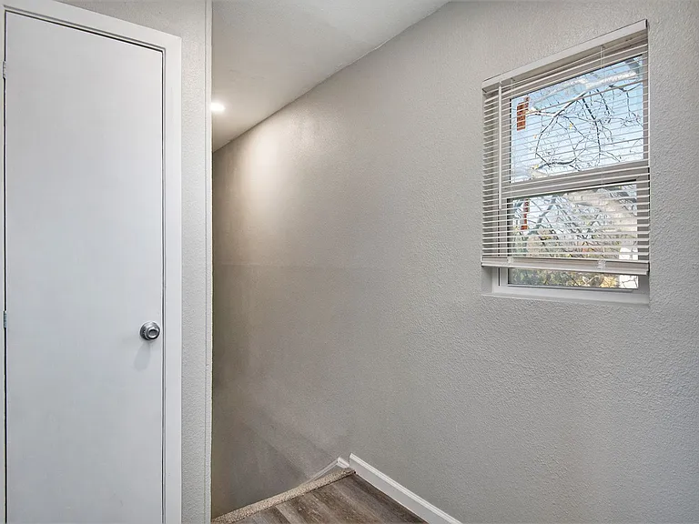 408 Dawson Cir #B — Photo 20