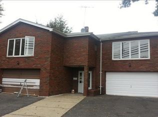 122 Bergen Tpke, Ridgefield Park, NJ 07660