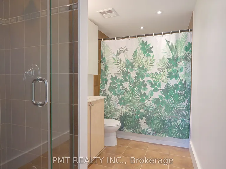 550 Hopewell Ave #302 — Photo 14