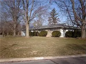 3751 Walhaven Rd photo 1