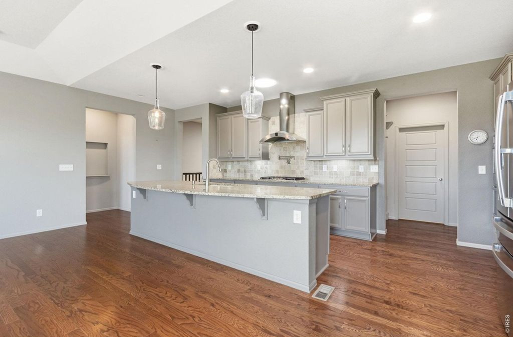 2044 Cutting Horse Dr