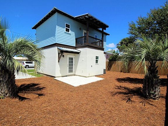 3rd image of 208 Malaga Pl
