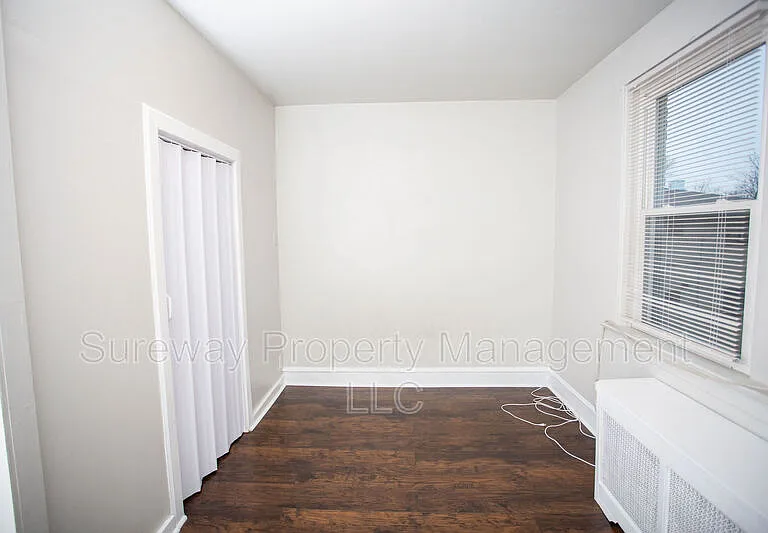 1034B Collings Ave — Photo 26