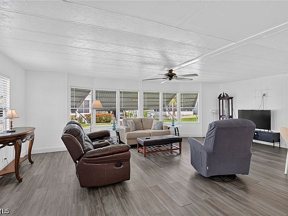 5th image of 14716 Nantucket Rd #411