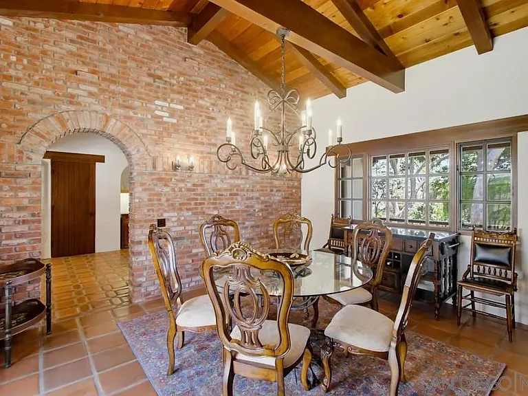 5443 Calzada Del Bosque — Photo 24