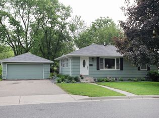 217 19th Ave N, Hopkins, MN 55343