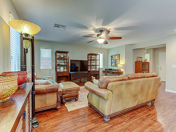 4th image of 10808 Cather Ave
