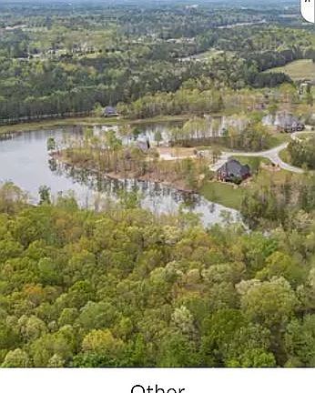 5th image of 38 White Oak Cir