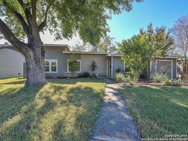 1st image of 106 Brees Blvd
