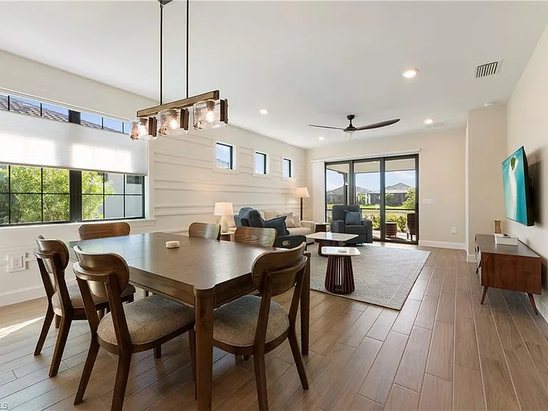 11929 Sacra Pl — Photo 1
