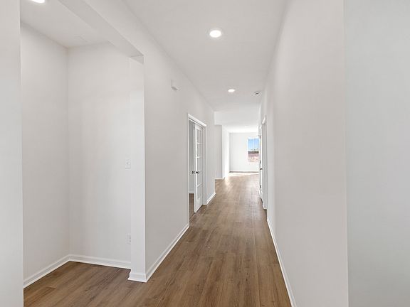 2nd image of 4967 Sedona Cir