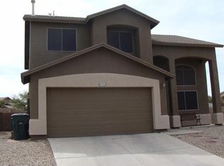 8702 E Chimney Spring Dr, Tucson, AZ 85747