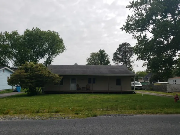 12906 Center Dr, Ocean City, MD 21842