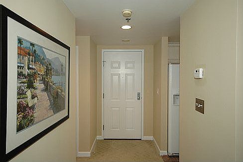 Private Foyer
